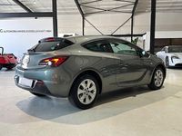 Gebraucht Opel Astra GTC Active 136 PS (100 kW) 2017 Grau Limousine