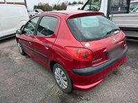 Gebraucht Peugeot 206 68 PS (50 kW) 2004 Rot Kleinwagen