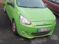 Gebraucht Mitsubishi Space Star 71 PS (52 kW) 2014 Grün Van / Kleinbus