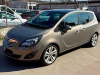 Gebraucht Opel Meriva Innovation 140 PS (102 kW) 2011 Muskatgrau/pepperdust Van / Kleinbus