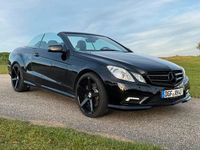 Gebraucht Mercedes E500 AMG line 387 PS (284 kW) 2010 Schwarz Cabrio