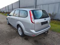 Gebraucht Ford Focus Style 109 PS (80 kW) 2008 Silber Kombi