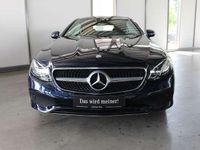 Gebraucht Mercedes E200 184 PS (135 kW) 2017 Blau , cavansitblau metallic Coupé