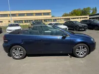 Usado VW Golf 105 HP (77 kW) 2011 Azul Cabrios