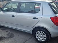 Gebraucht Skoda Fabia Cool Edition 60 PS (44 kW) 2015 Silber Limousine