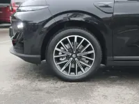 Neu Leapmotor B10 160 kW (218 PS) 2026 Metallic black SUV