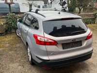 Gebraucht Ford Focus 105 PS (77 kW) 2011 Grau Kombi