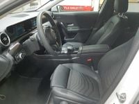 Gebraucht Mercedes A250 Style 160 PS (117 kW) 2022 Digitalweiß metallic Limousine