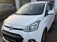 Gebraucht Hyundai i10 Edition 67 PS (49 kW) 2014 Weiß Kleinwagen