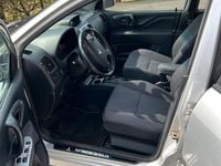 Gebraucht Mitsubishi Space Star 98 PS (72 kW) 2004 Silber Van / Kleinbus