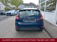 Usata Ford Fiesta Trend 60 CV (44 kW) 2010 Blu Utilitaria