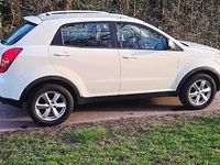 Gebraucht Ssangyong (KGM) Korando 176 PS (129 kW) 2012 Weiß SUV