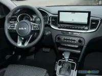 Gebraucht Kia Ceed Style 140 PS (102 kW) 2025 Schwarz (zilinaschwarz) Kleinwagen