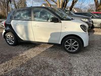 Gebraucht Smart ForFour 71 PS (52 kW) 2017 Schwarz Kleinwagen