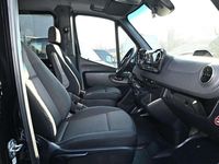 Gebraucht Mercedes Sprinter 150 PS (110 kW) 2024 Schwarz Van