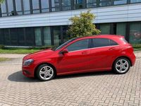 Gebraucht Mercedes A180 122 PS (89 kW) 2013 Limousine