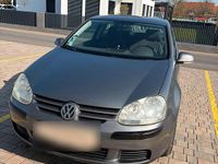 Gebraucht VW Golf 55 PS (40 kW) 2004 Grau Coupé