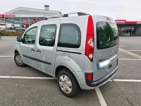 Gebraucht Renault Kangoo 106 PS (77 kW) 2011 Silber Van / Kleinbus