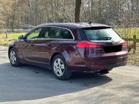 Gebraucht Opel Insignia Active 160 PS (117 kW) 2014 Rot Kombi