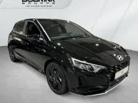 Gebraucht Hyundai i20 Blackline 90 PS (66 kW) 2026 Phantom black / met Kleinwagen