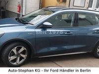 Second-hand Ford Focus Active 150 CP (110 kW) 2020 Albastru Berlinǎ