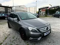 Gebraucht Mercedes B200 136 PS (100 kW) 2013 Mountaingrau  met. Kleinwagen