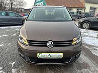 Gebraucht VW Touran 105 PS (77 kW) 2012 Braun Van / Kleinbus