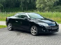Gebraucht Renault Mégane Cabriolet Dynamique 110 PS (80 kW) 2011 Schwarz Cabrio