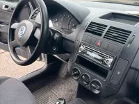 Gebraucht VW Polo Basis 64 PS (47 kW) 2002 Silber Kleinwagen