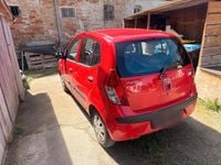 Gebraucht Hyundai i10 68 PS (50 kW) 2008 Rot Kleinwagen