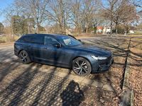 Second-hand Volvo V90 Ultimate 197 CP (144 kW) 2022 Albastru Break