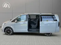Gebraucht Mercedes V250 Avantgarde 190 PS (139 kW) 2025 Alpingrau Van / Kleinbus