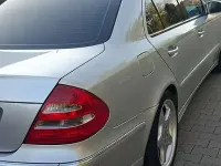 Gebraucht Mercedes E320 Avantgarde 224 PS (164 kW) 2002 Silber Limousine