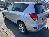 Gebraucht Toyota RAV4 Executive 177 PS (130 kW) 2006 Silber SUV