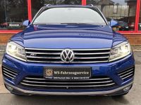Gebraucht VW Touareg Terrain Tech 262 PS (192 kW) 2015 Blau SUV