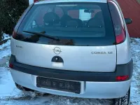 Usata Opel Corsa 75 CV (55 kW) 2002 Argento Utilitaria
