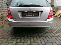 Gebraucht Mercedes C200 136 PS (100 kW) 2010 Silber Kombi