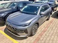 Neu VW T-Roc Life 150 PS (110 kW) 2026 Grau SUV