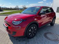 Gebraucht Fiat 600 101 PS (74 kW) 2024 Rot SUV