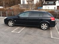 Gebraucht Opel Signum 150 PS (110 kW) 2006 Schwarz Kleinwagen