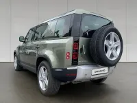 Gebraucht Land Rover Defender SE 202 PS (148 kW) 2023 Pangea green SUV