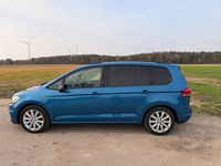Gebraucht VW Touran Highline 179 PS (131 kW) 2018 Blau Van / Kleinbus