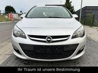 Gebraucht Opel Astra Edition 110 PS (80 kW) 2013 Silber Kombi
