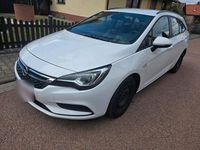 Gebraucht Opel Astra 120 PS (88 kW) 2017 Weiß Kombi
