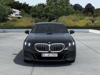 Neu BMW 540 303 PS (222 kW) 2026 Sophistograu brillanteffekt me Limousine