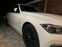gebraucht BMW 330 d Touring Luxury Line Automatic Luxury Line