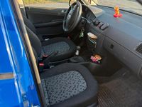 Second-hand Skoda Fabia 68 CP (50 kW) 2006 Albastru Hatchback