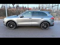 Second-hand Porsche Cayenne 500 CP (367 kW) 2015 Gri SUV