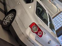 Gebraucht VW Passat 122 PS (89 kW) 2008 Silber Limousine