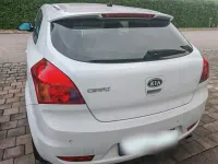 Używany Kia Ceed 126 KM (92 kW) 2009 Biały Hatchback